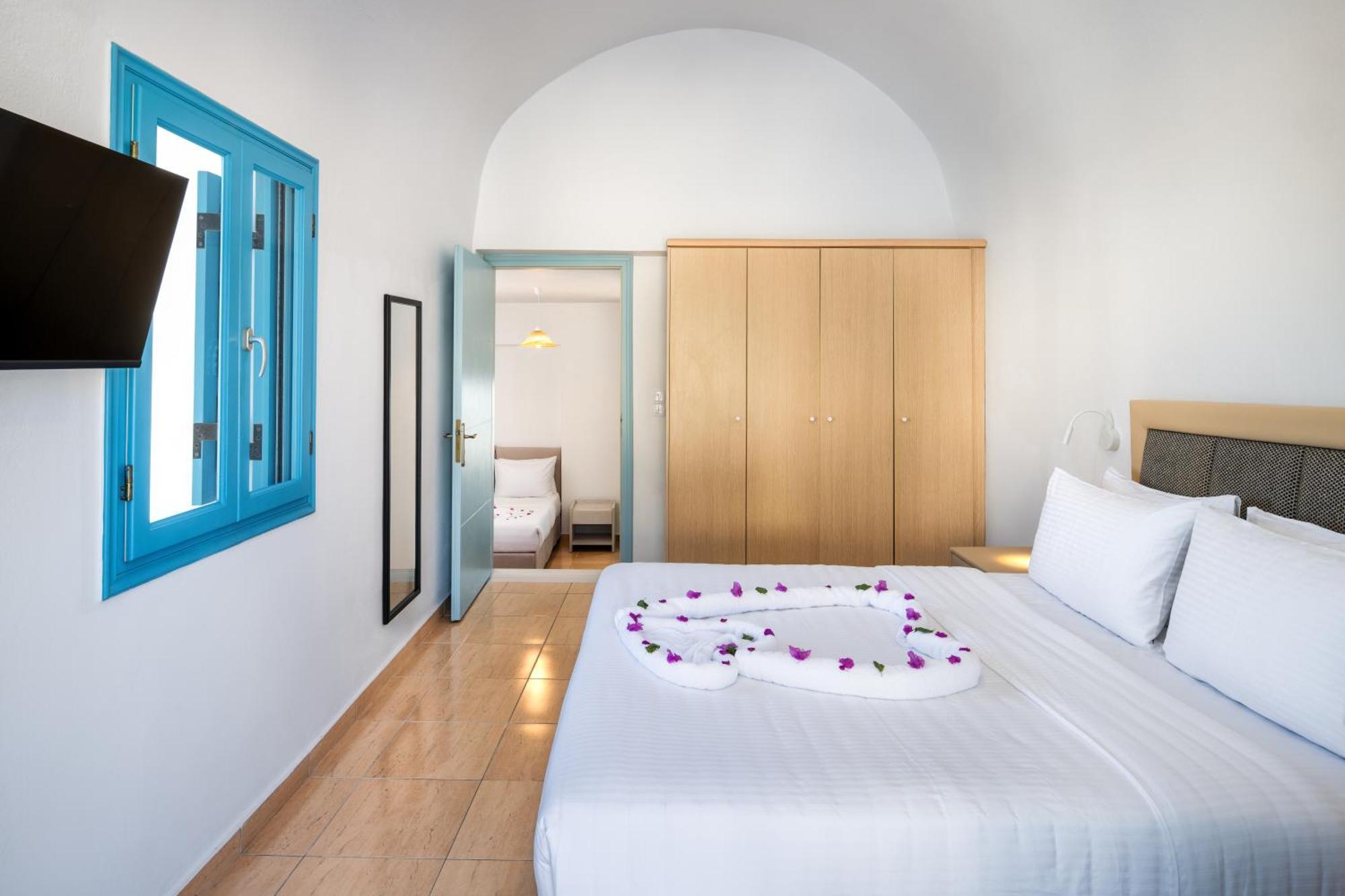 Hillside Elegance Suites サントリーニ エクステリア 写真
